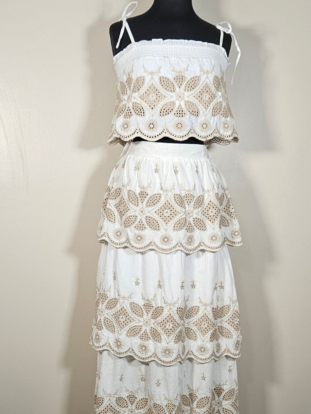 Illa Illa Cotton Eyelet Skirt Top Set 2pc Maxi Skirt And Top S/M Mismatched